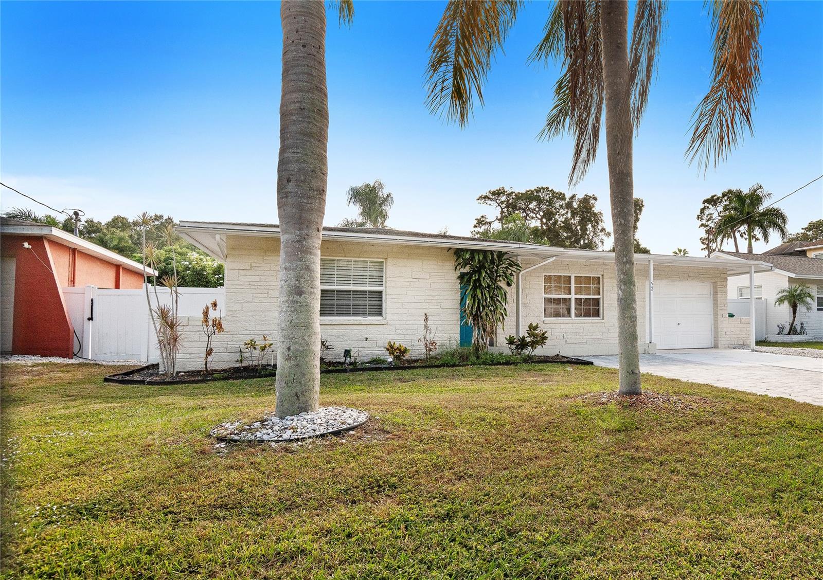 LAKE SHORE ESTATES 3RD ADD - Residential Lease