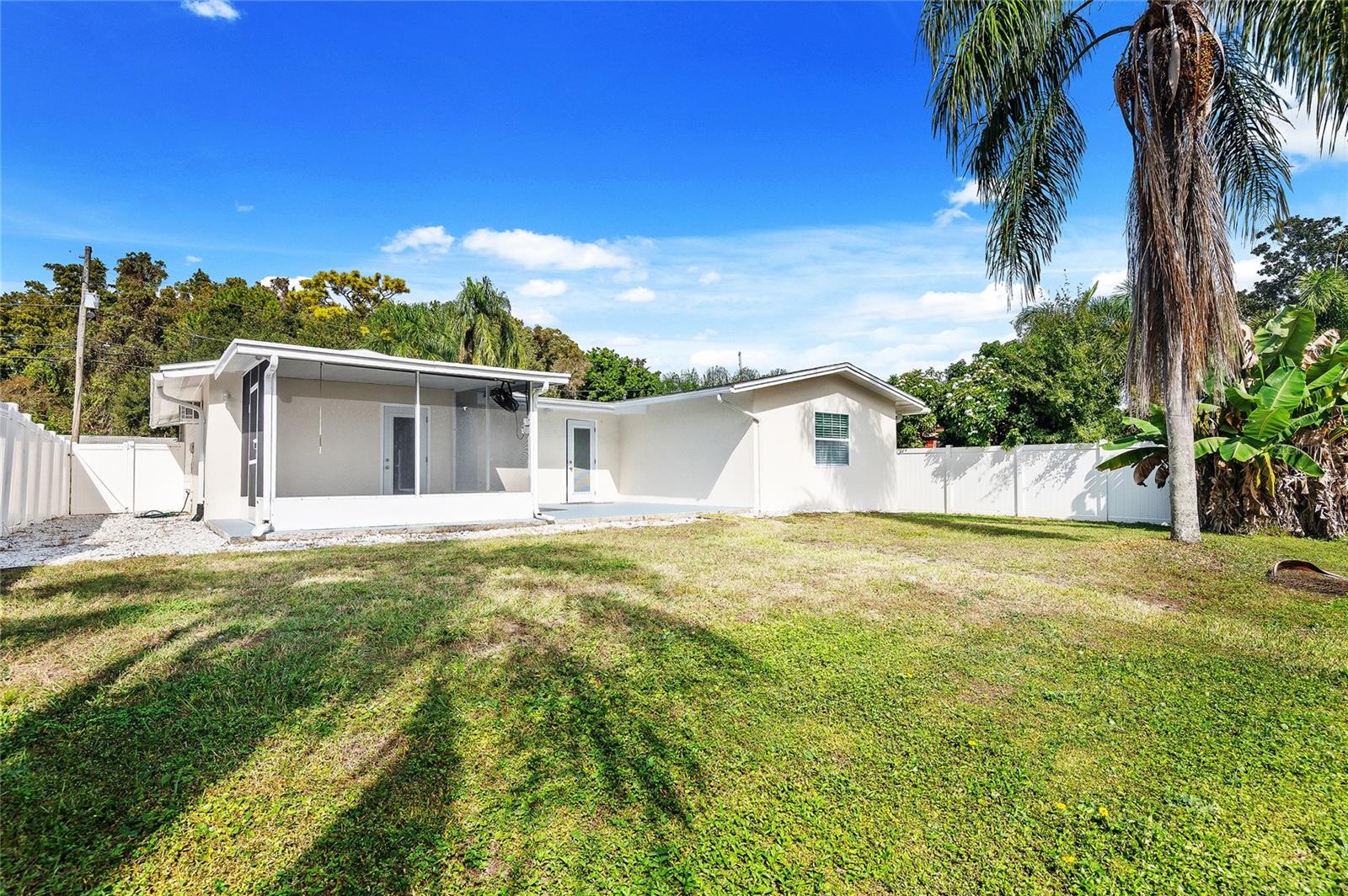 LAKE SHORE ESTATES 3RD ADD - Residential Lease