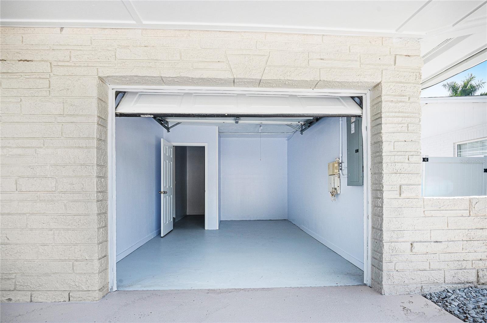 LAKE SHORE ESTATES 3RD ADD - Residential Lease