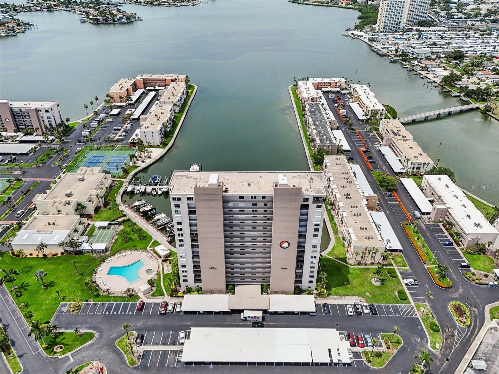 BAY ISLAND GROUP 15 - Residential