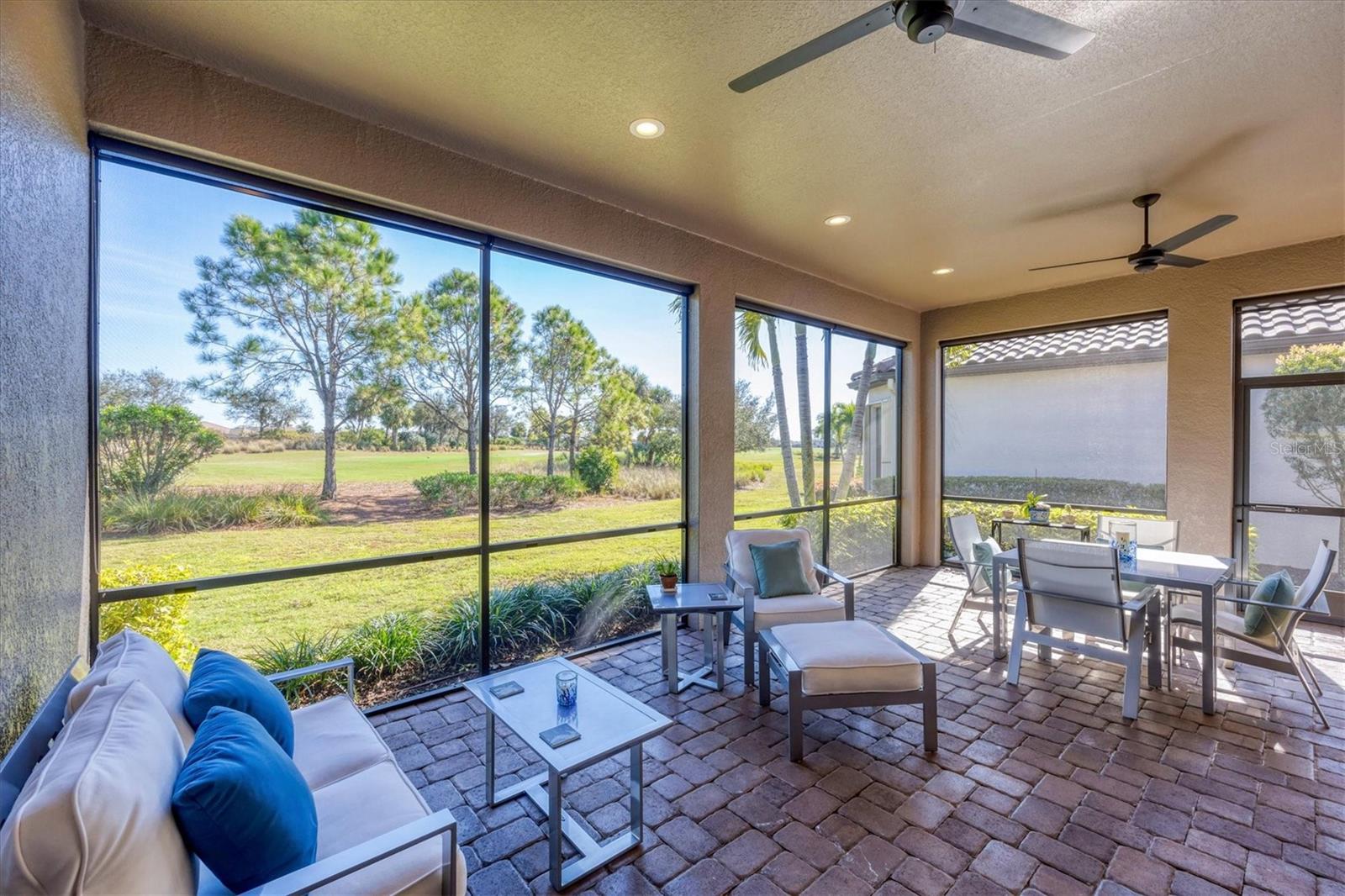 ESPLANADE GOLF AND COUNTRY CLUB - Residential