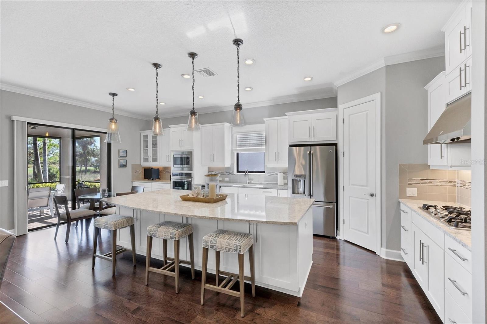 ESPLANADE GOLF AND COUNTRY CLUB - Residential