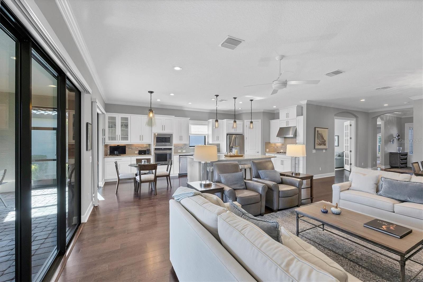 ESPLANADE GOLF AND COUNTRY CLUB - Residential