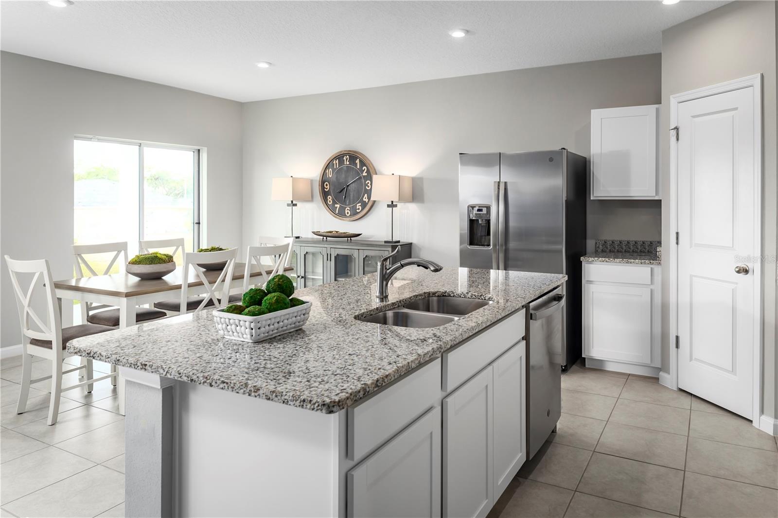 LAUREL GLEN - Residential