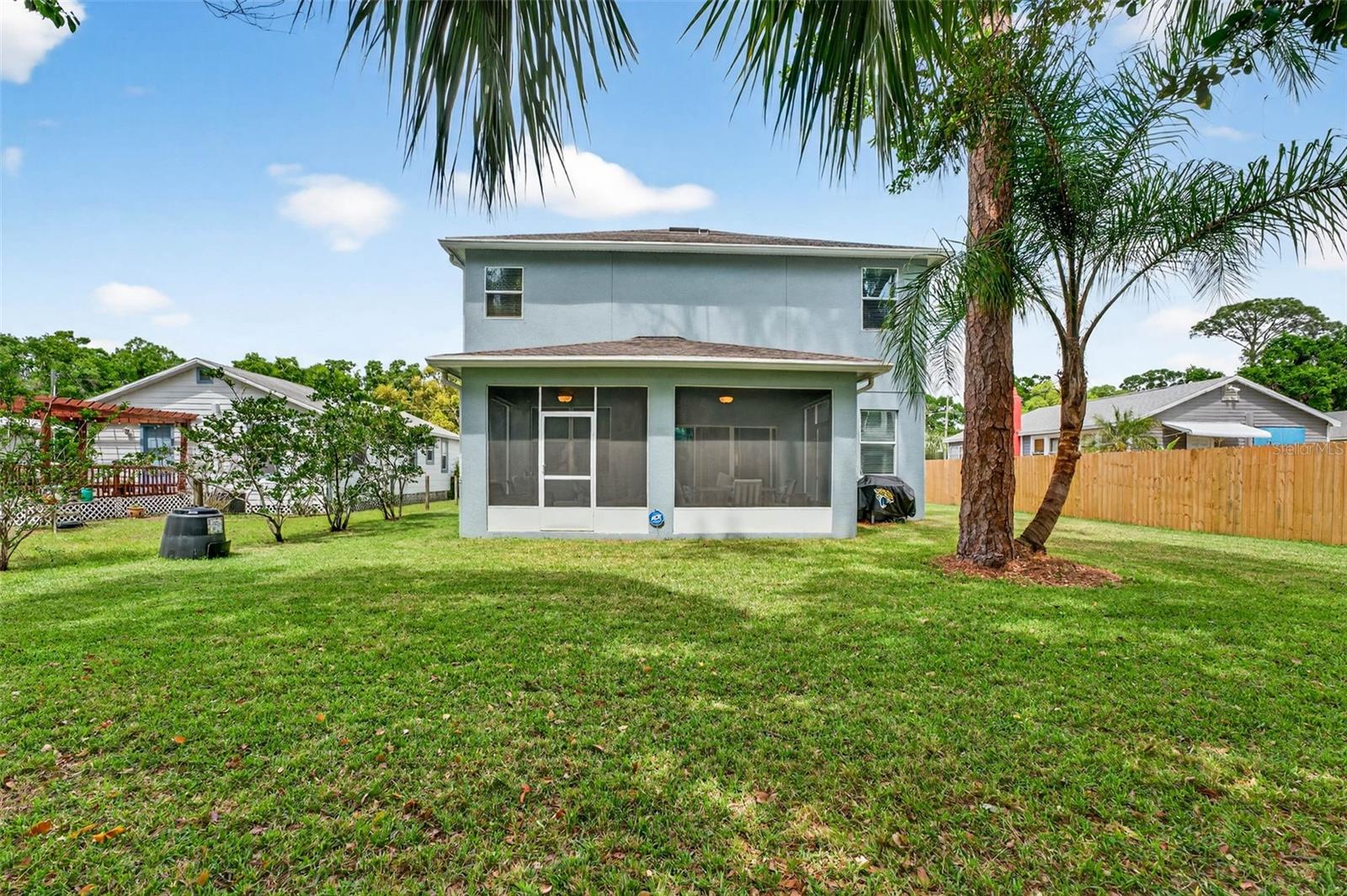 4HA | RIVERSIDE NORTH - Residential