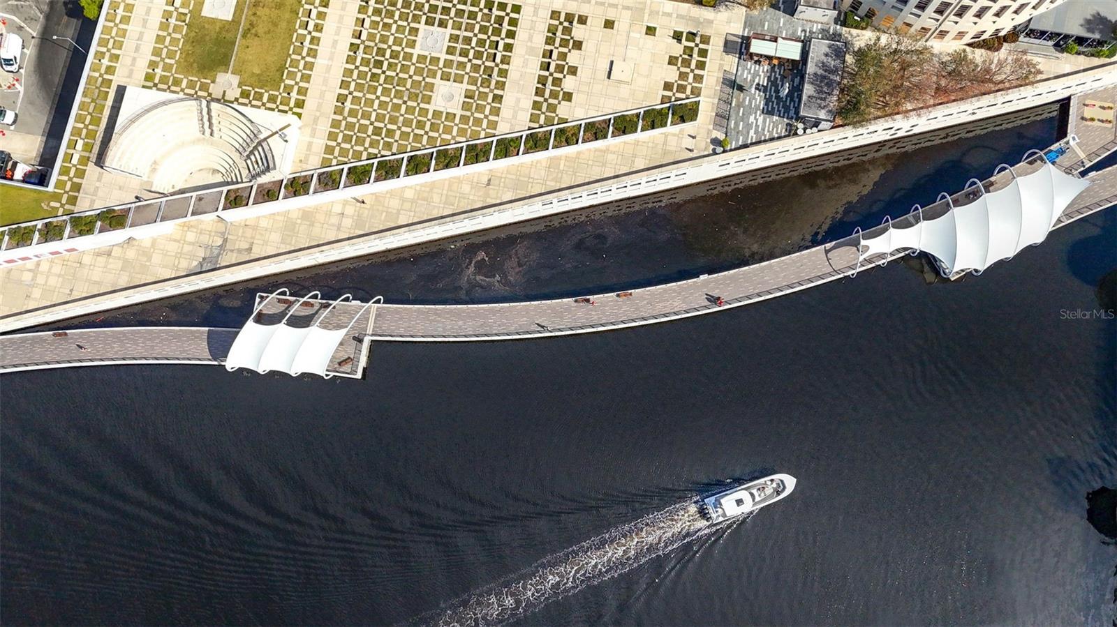 4HA | RIVERSIDE NORTH - Residential