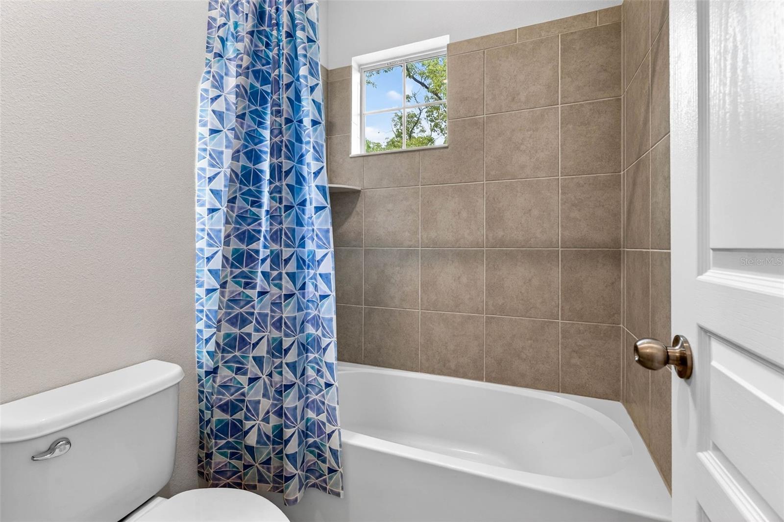 4HA | RIVERSIDE NORTH - Residential