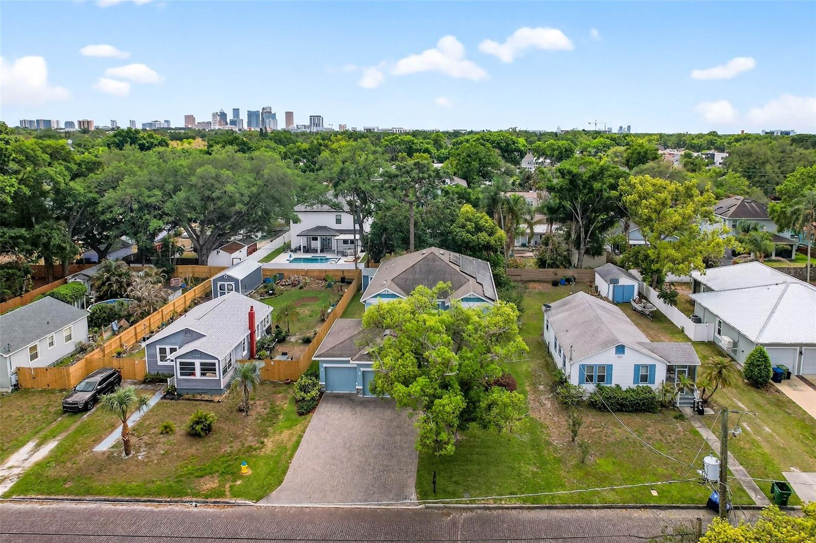 4HA | RIVERSIDE NORTH - Residential