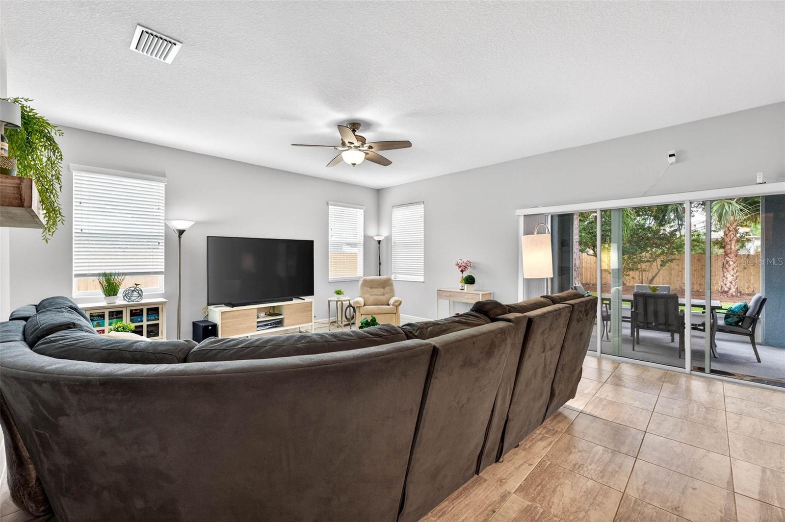 4HA | RIVERSIDE NORTH - Residential