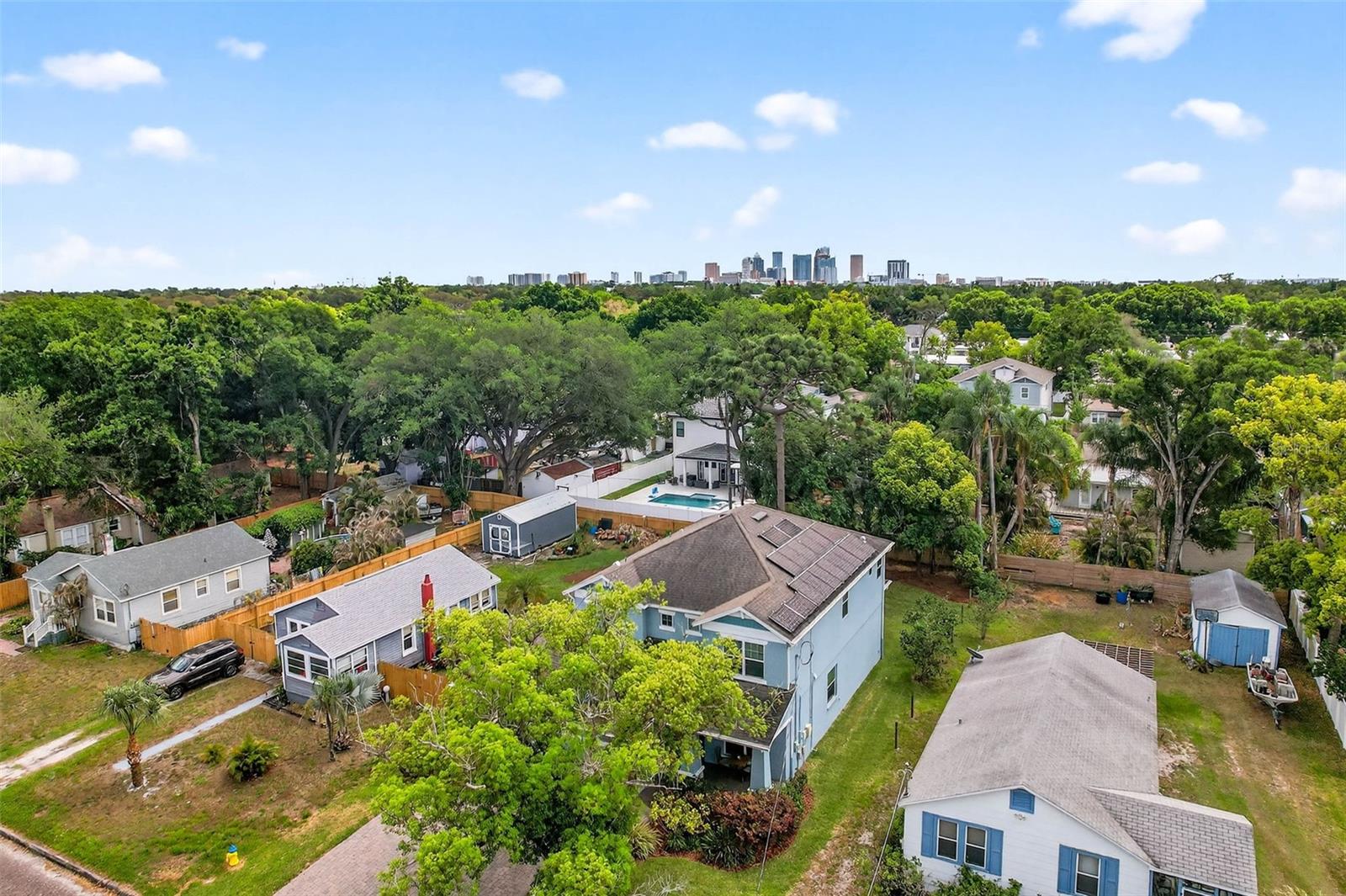 4HA | RIVERSIDE NORTH - Residential