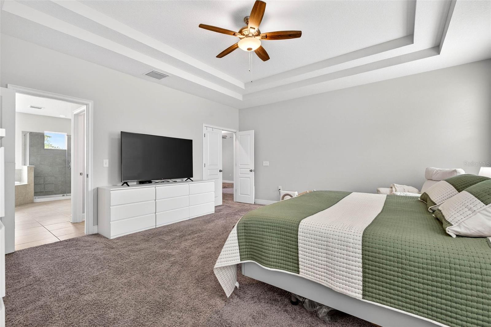 4HA | RIVERSIDE NORTH - Residential