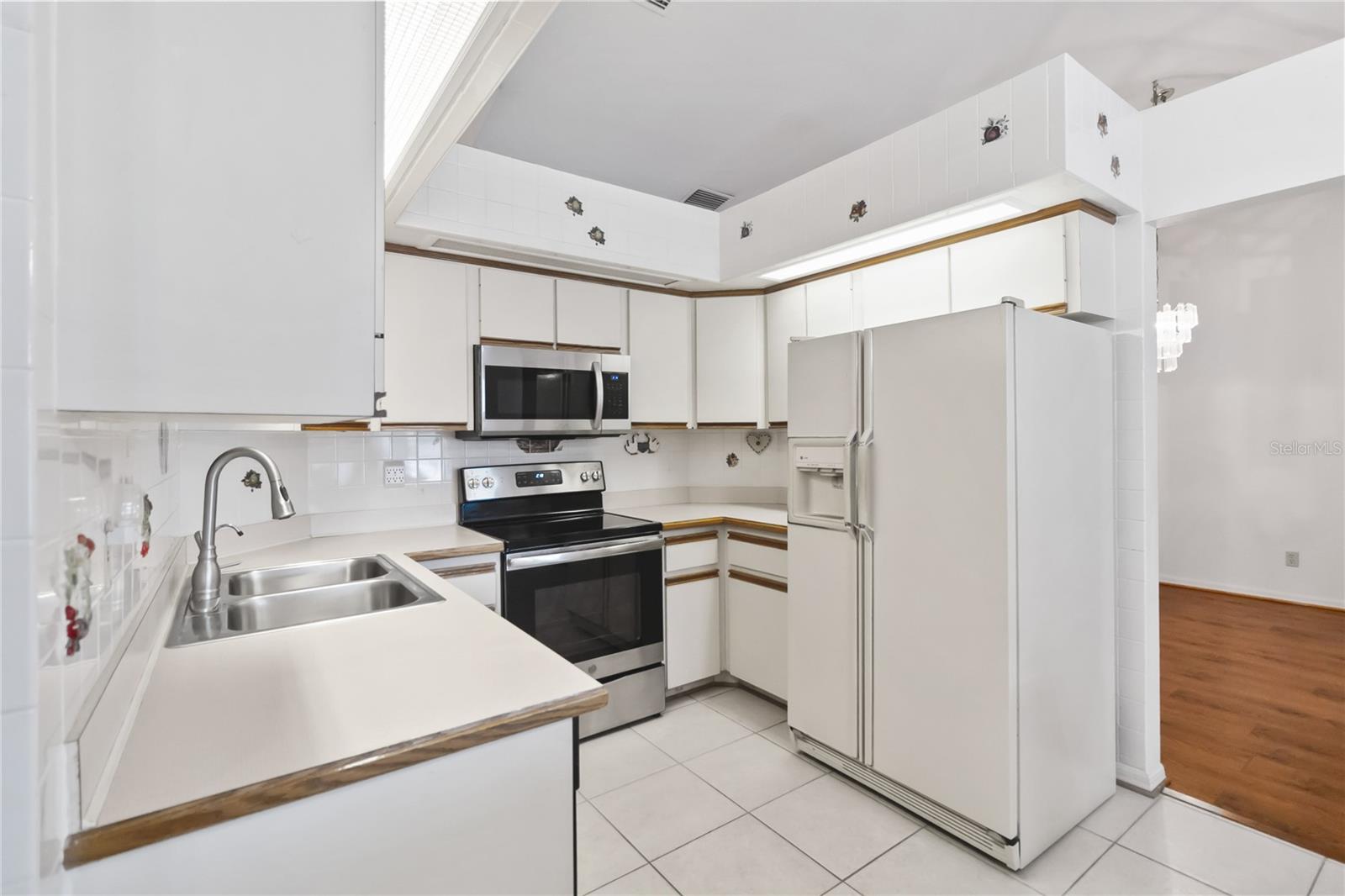 AURORA HOMES SUB - Residential