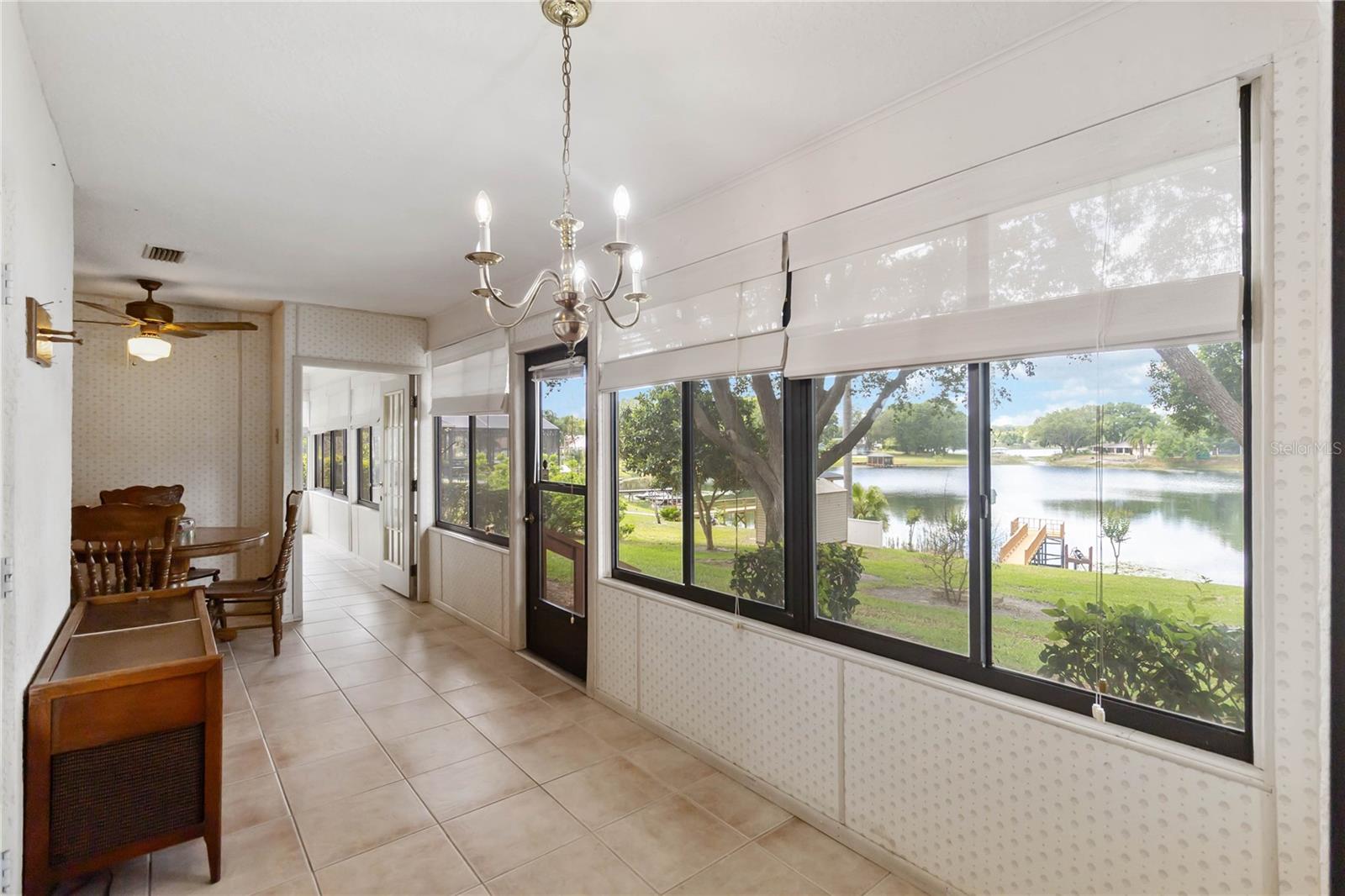 AURORA HOMES SUB - Residential