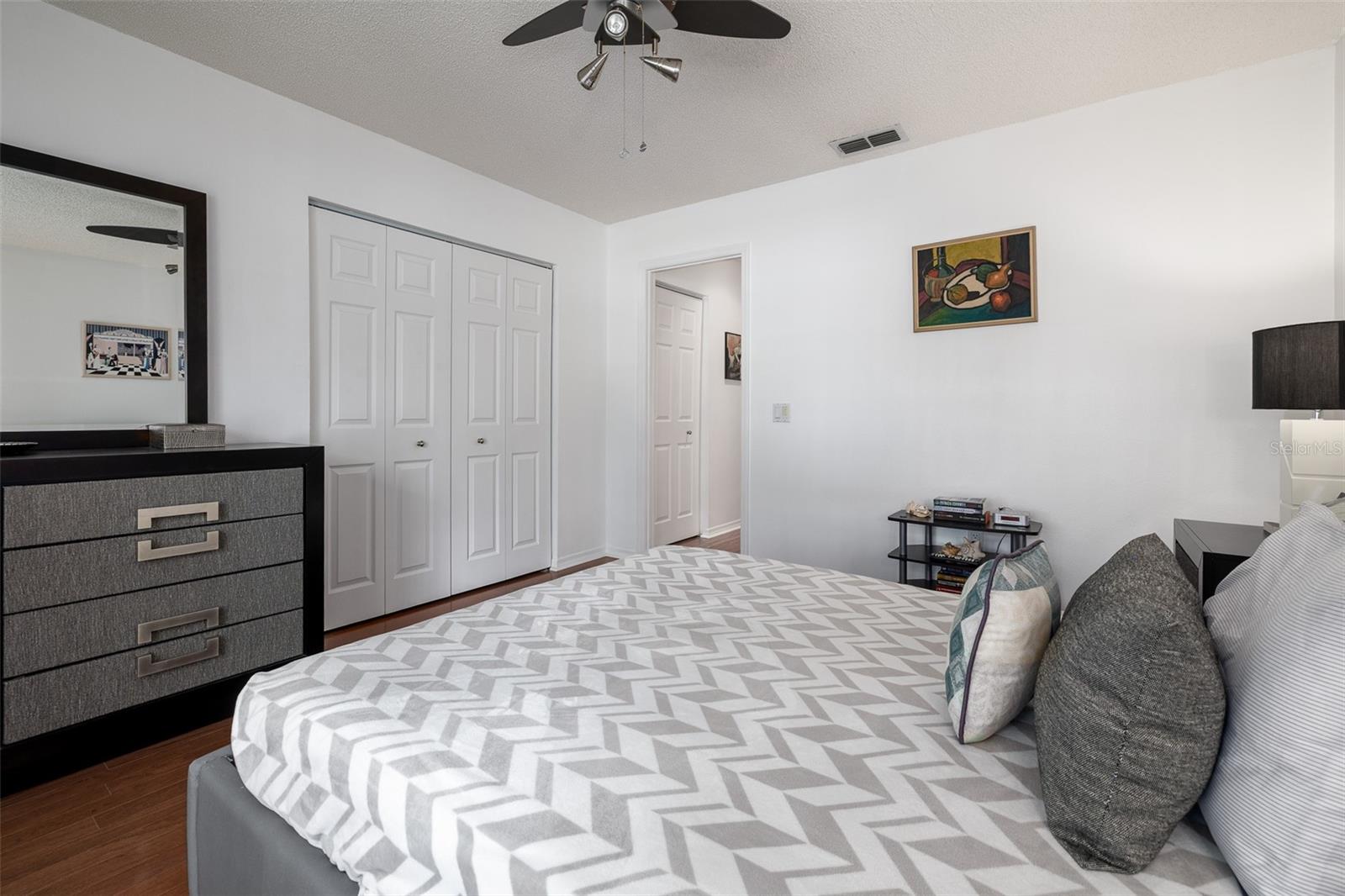 MILLPOND TRACE CONDO - Residential