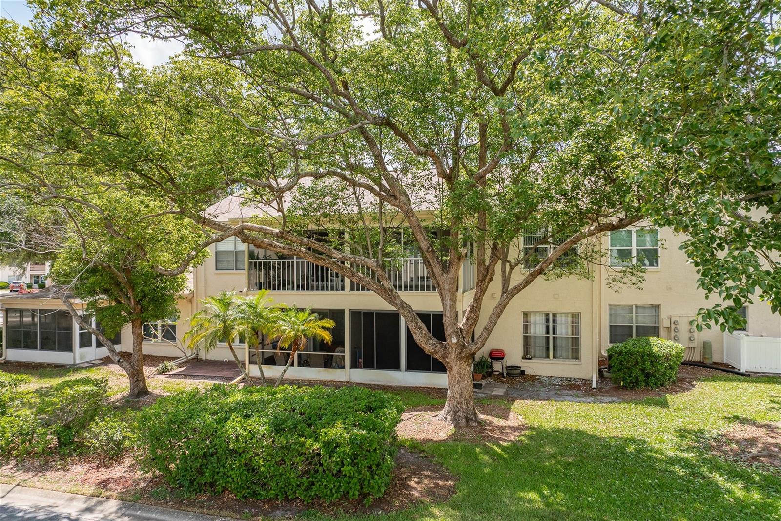 MILLPOND TRACE CONDO - Residential
