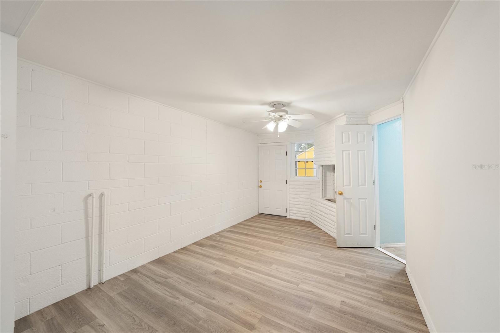 LYNNHURST - Residential