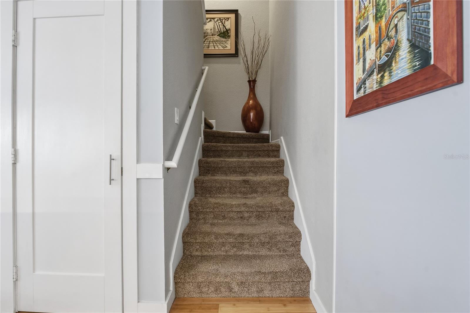 EMERALD POINTE TWNHMS AT TA - Residential