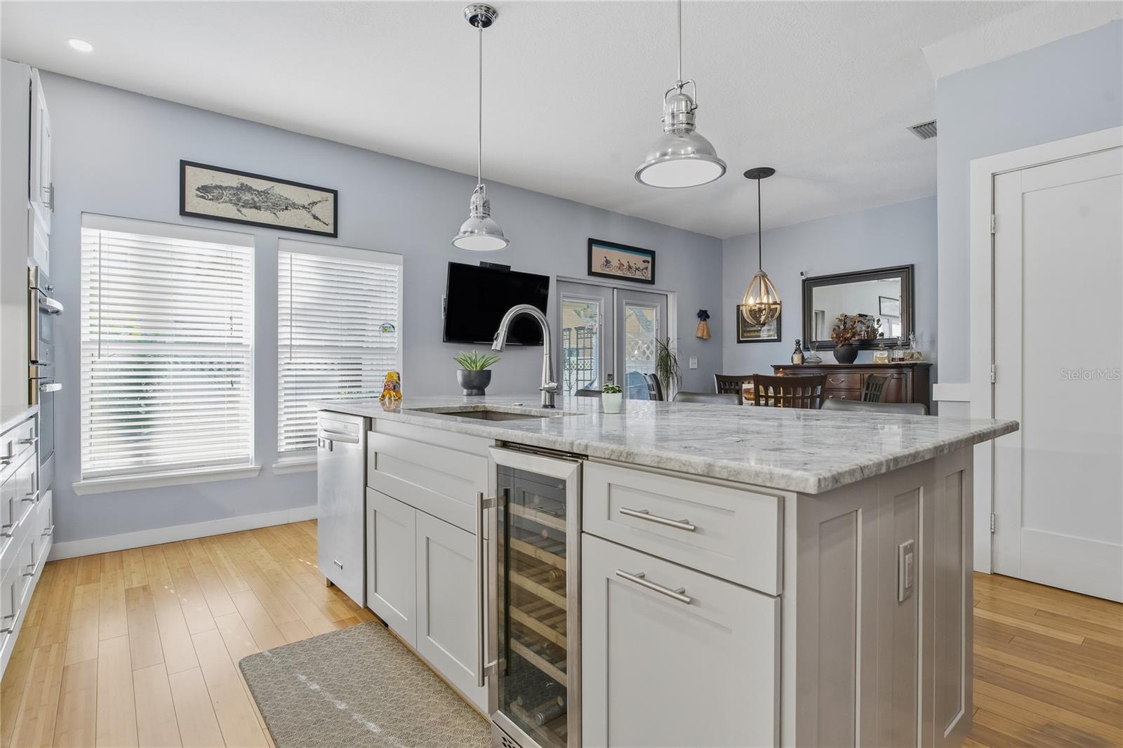 EMERALD POINTE TWNHMS AT TA - Residential