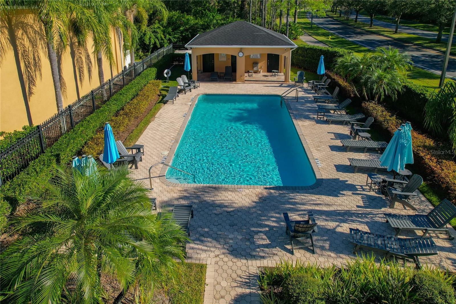 EMERALD POINTE TWNHMS AT TA - Residential