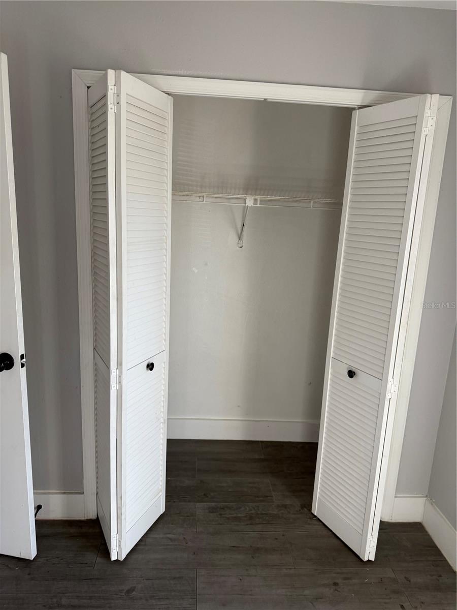 PARADISE HEIGHTS FIRST ADD - Residential Lease