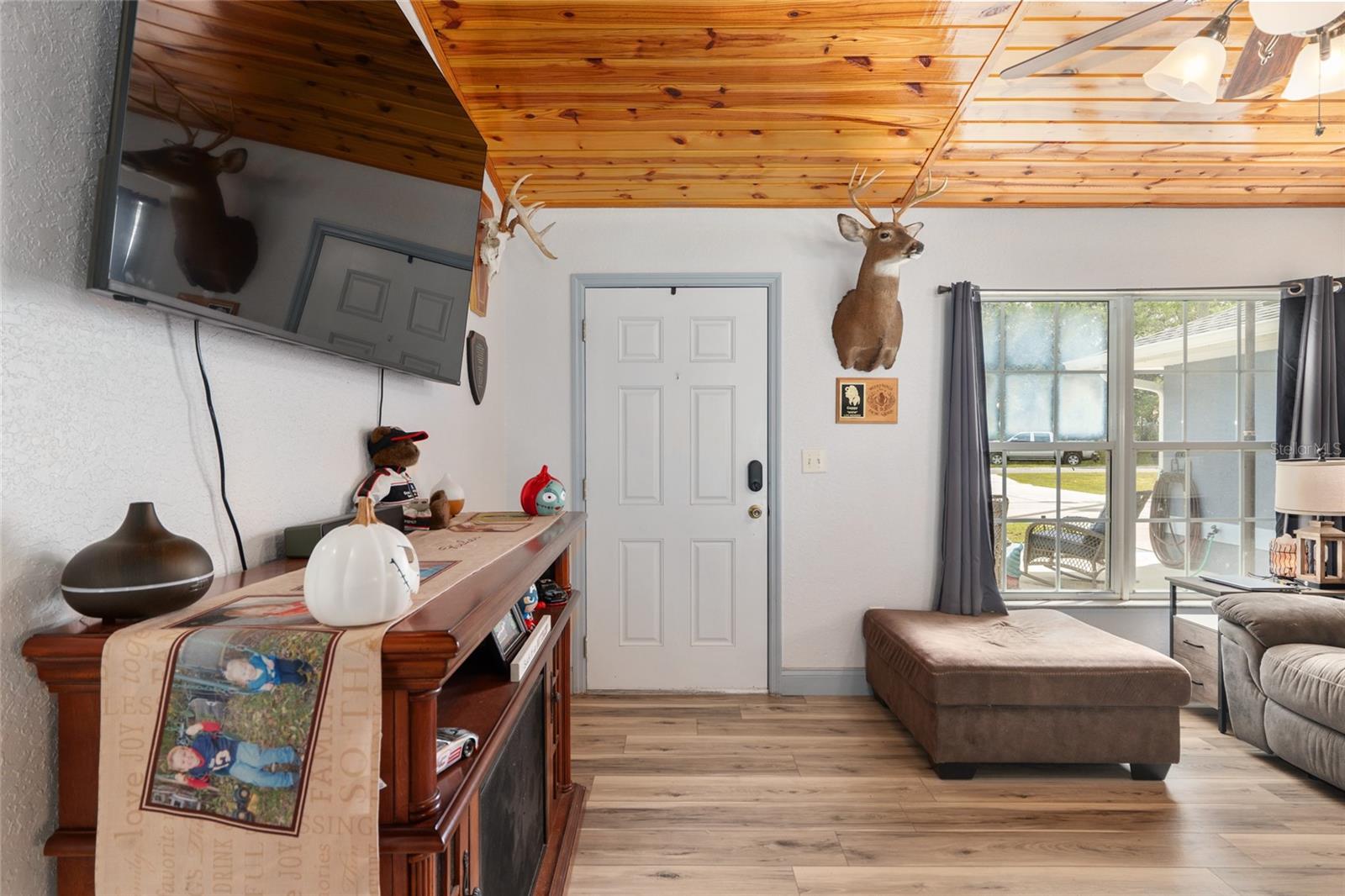 SILVER SPGS SHORES UN 36 - Residential