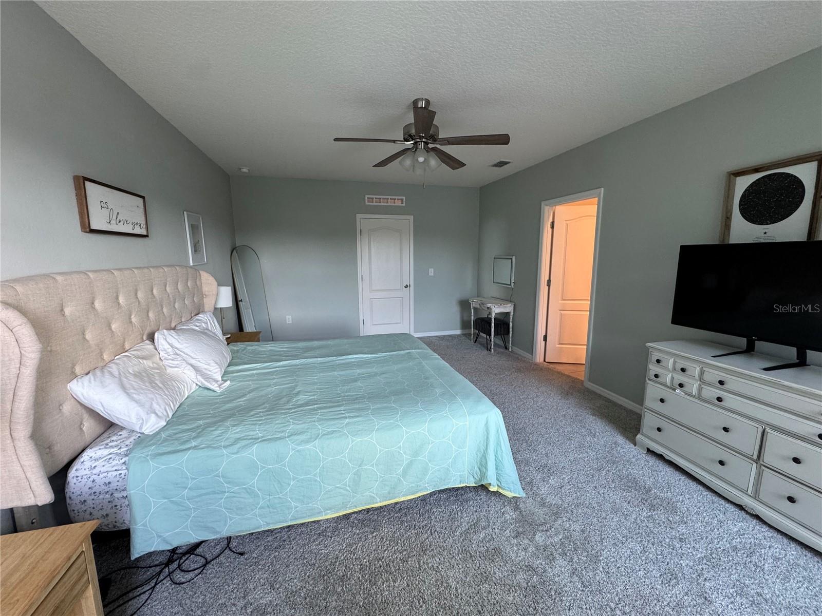 VICTORIA OAKS PH A - Residential
