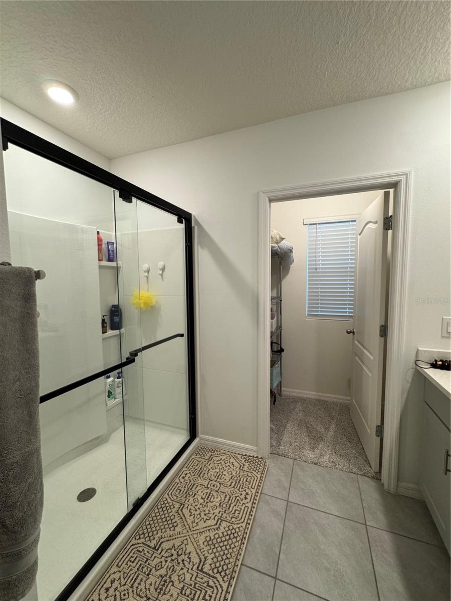VICTORIA OAKS PH A - Residential