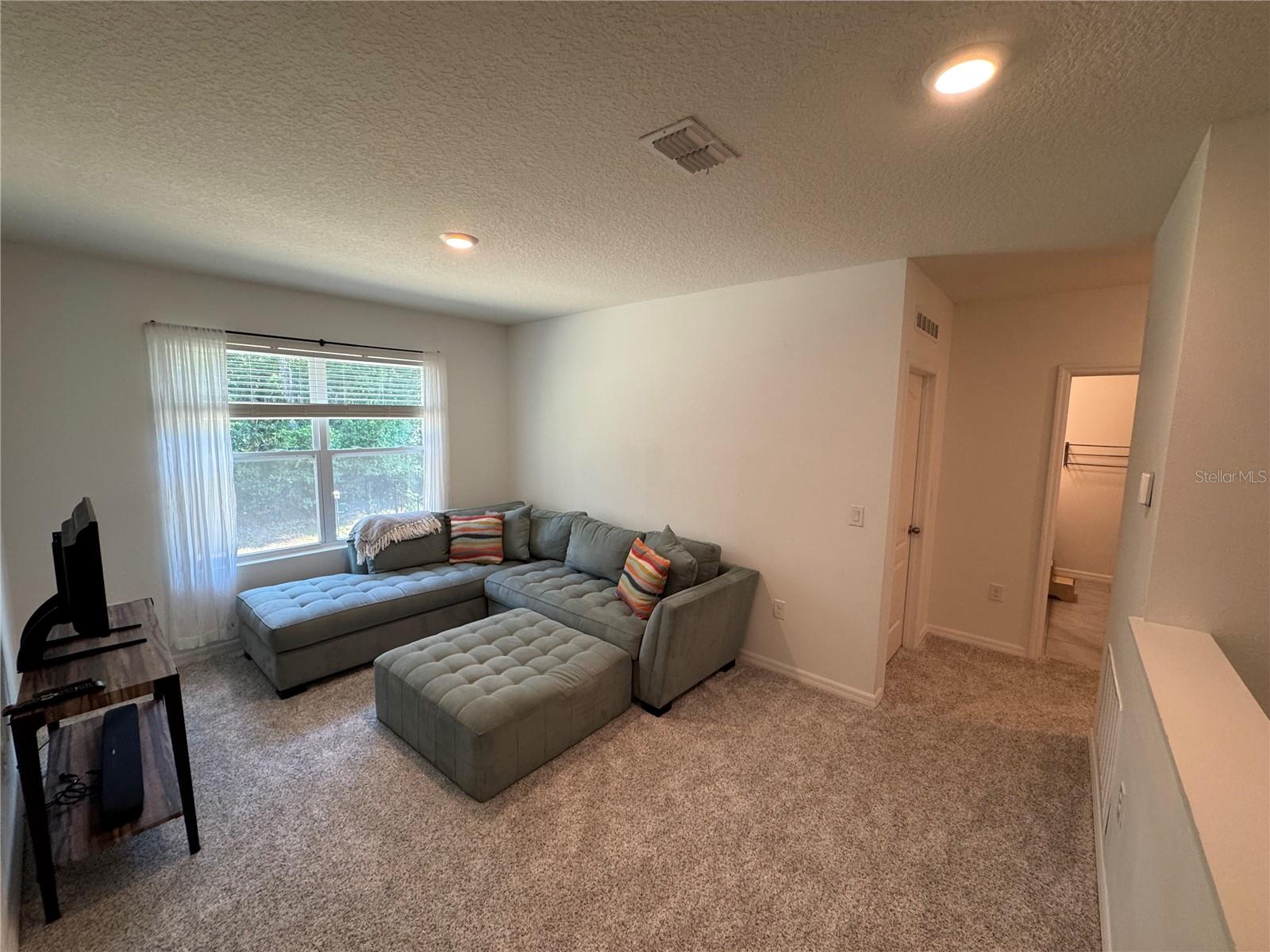 VICTORIA OAKS PH A - Residential