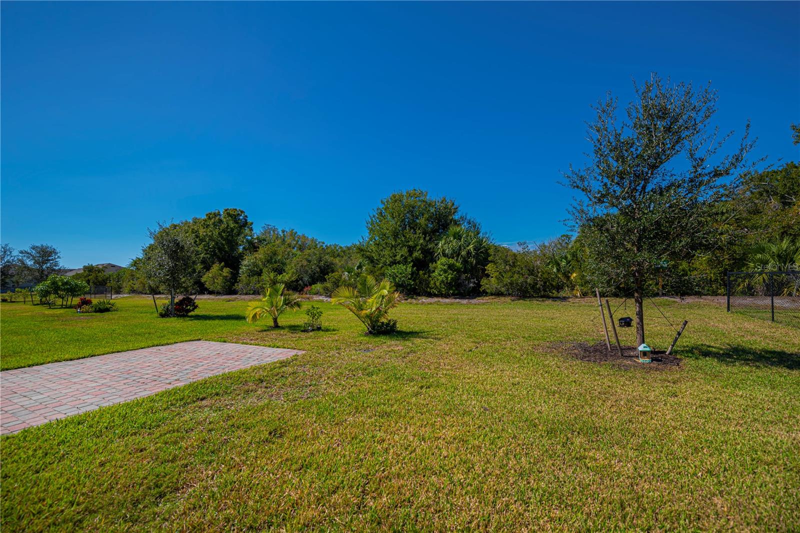 RIVER CLUB - Residential