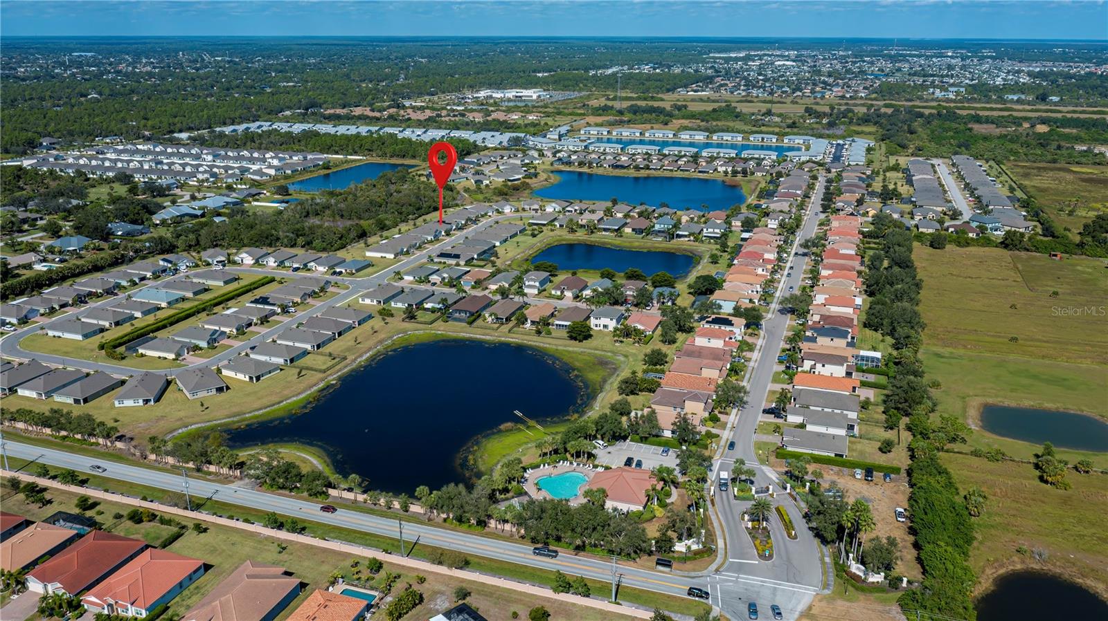 RIVER CLUB - Residential