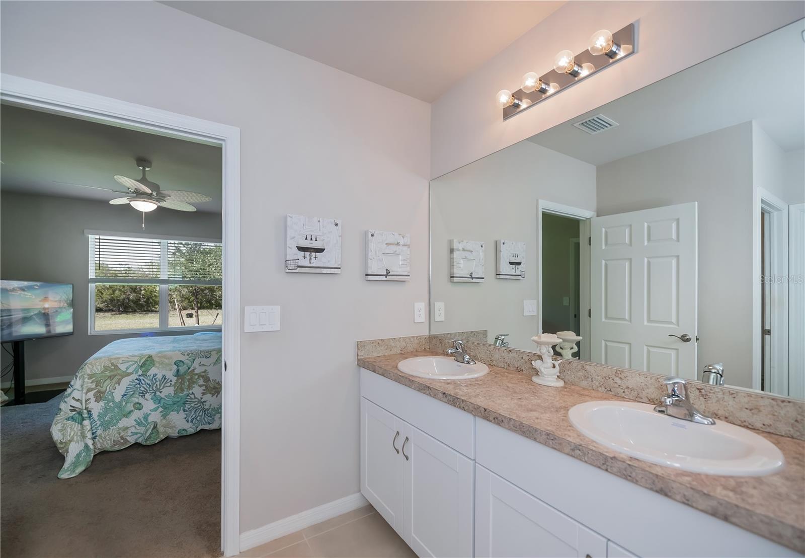 RIVER CLUB - Residential