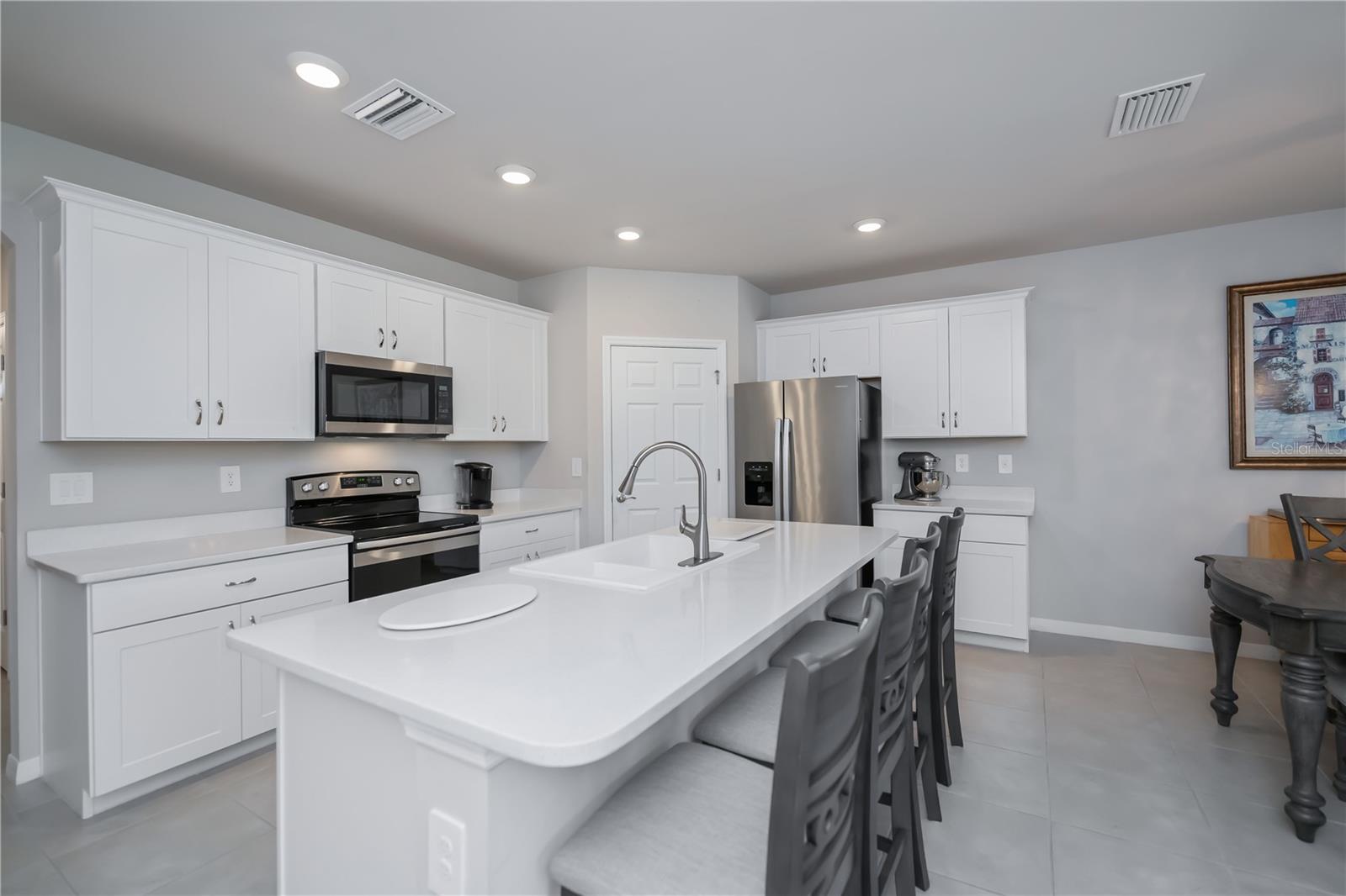 RIVER CLUB - Residential