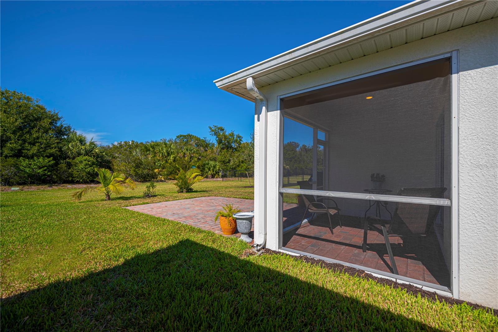 RIVER CLUB - Residential