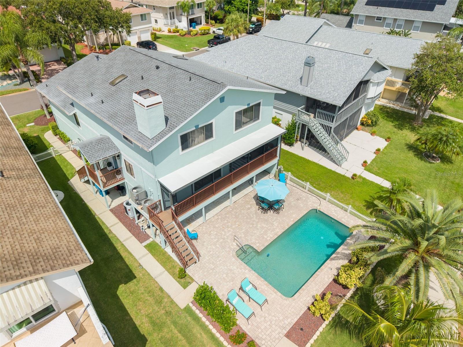 6206 BAYSIDE DRIVE