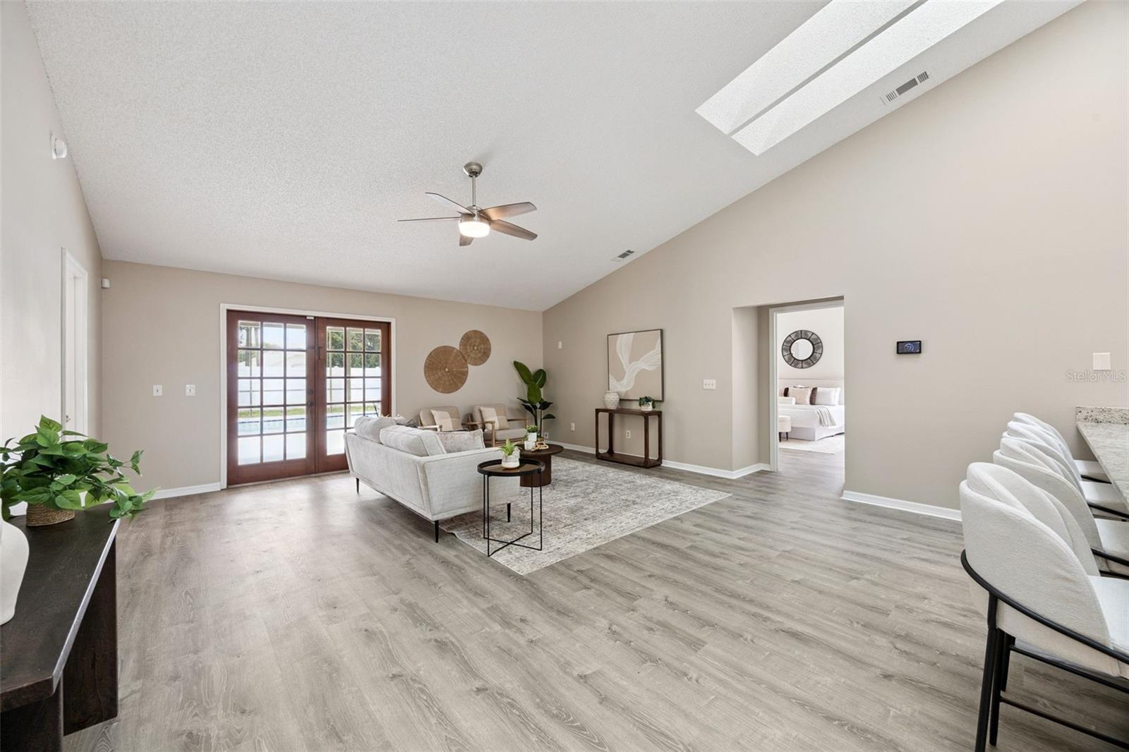 WATERFORD LAKES TR N08 - Residential