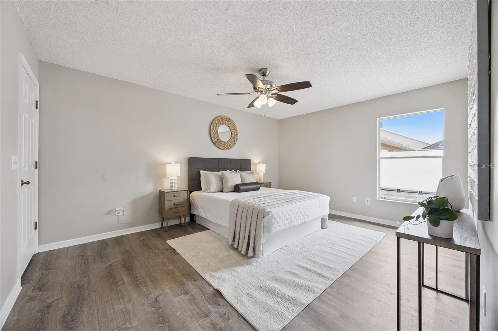 WATERFORD LAKES TR N08 - Residential