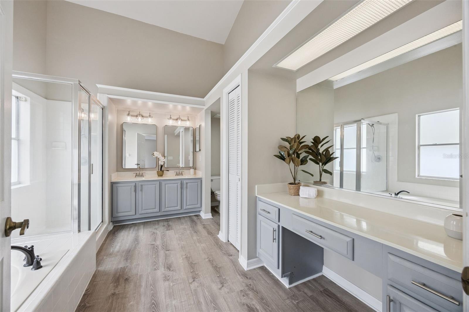 WATERFORD LAKES TR N08 - Residential