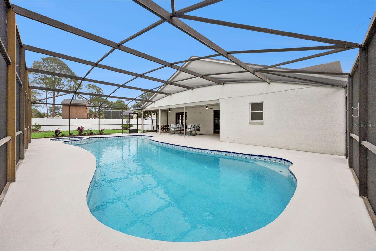 WATERFORD LAKES TR N08 - Residential