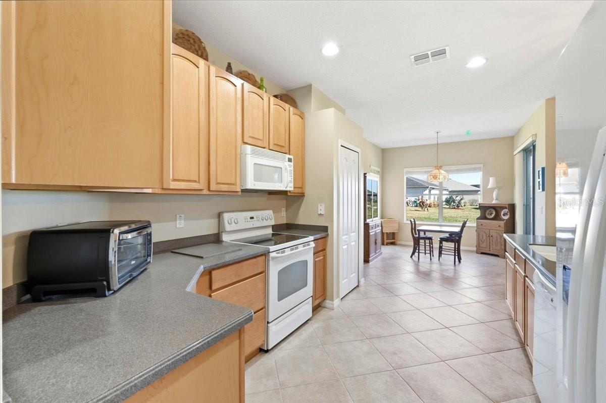 TRADITIONS PH 1 - Residential