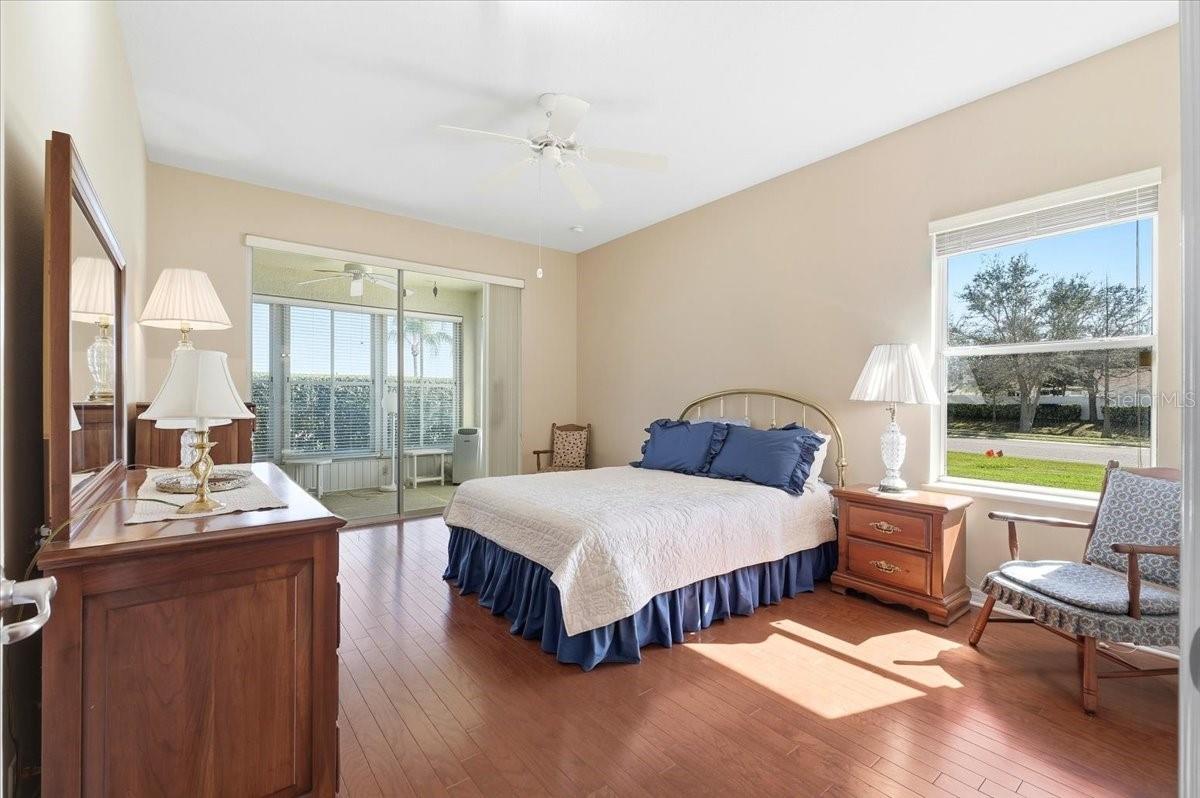 TRADITIONS PH 1 - Residential