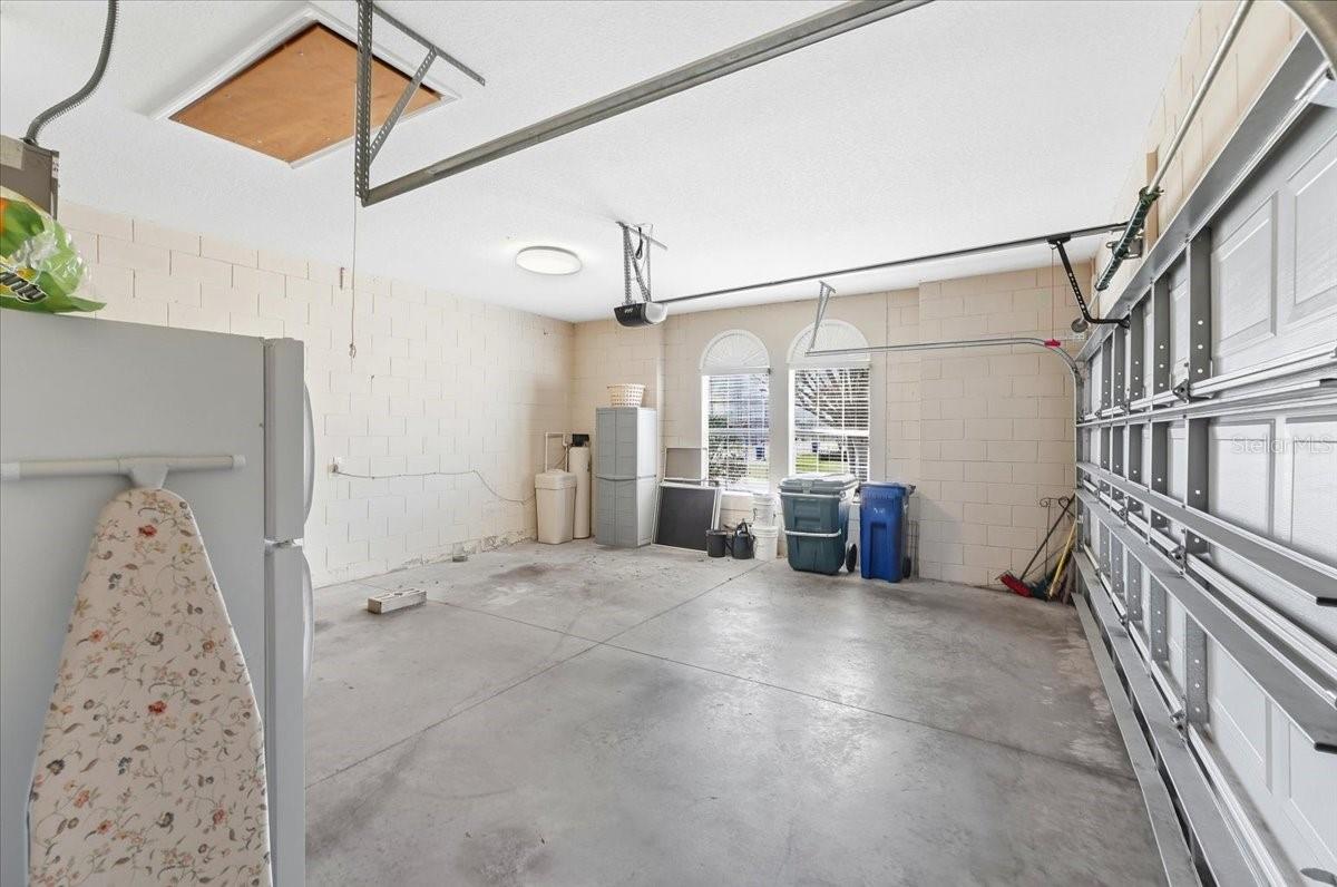 TRADITIONS PH 1 - Residential