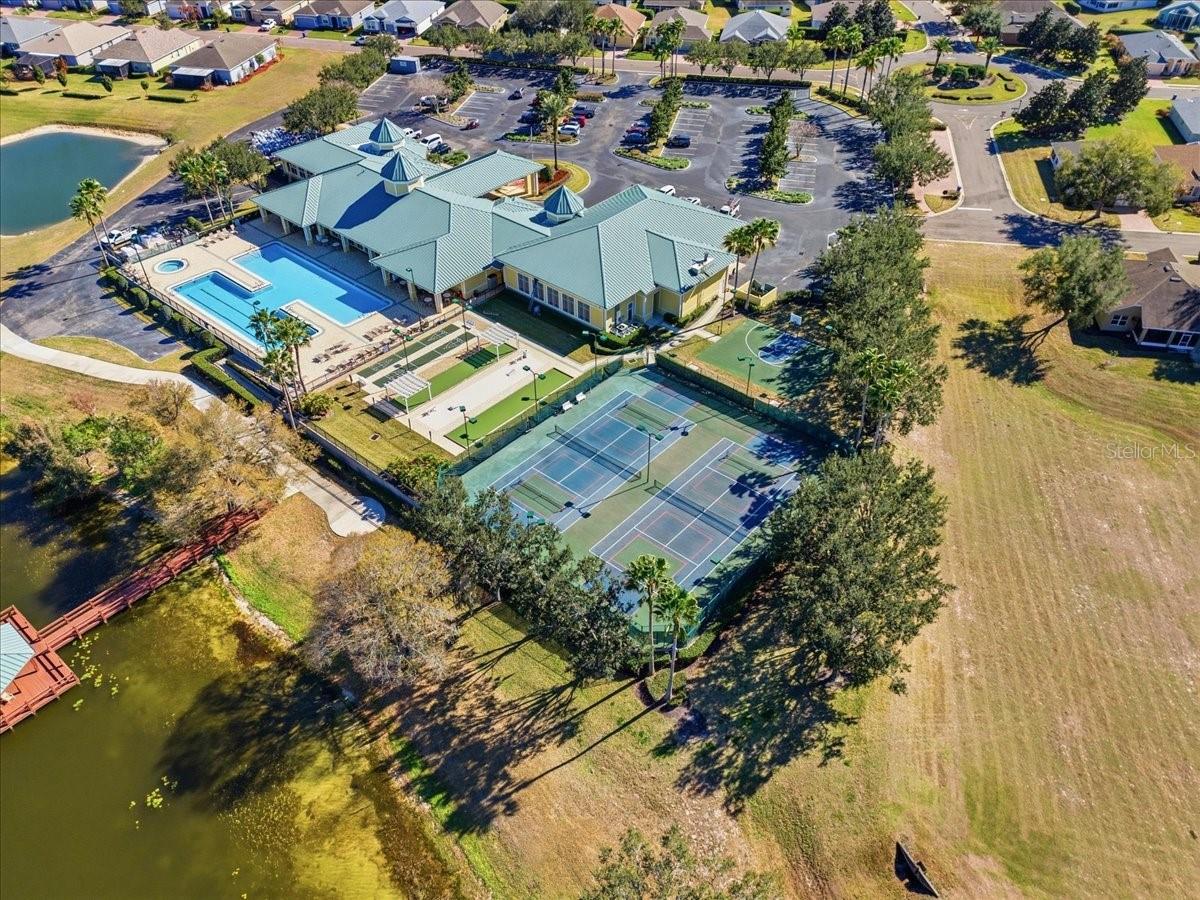 TRADITIONS PH 1 - Residential