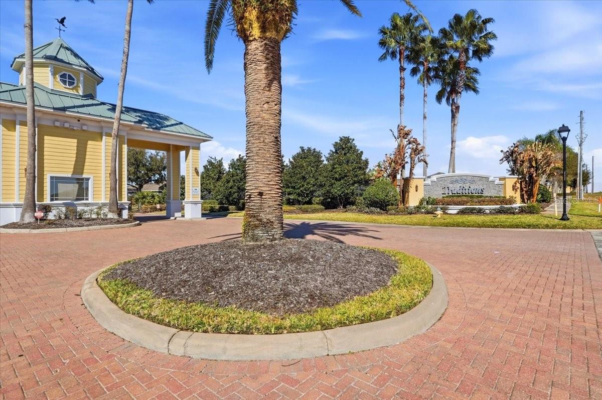 TRADITIONS PH 1 - Residential