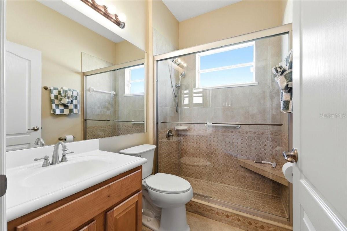 TRADITIONS PH 1 - Residential