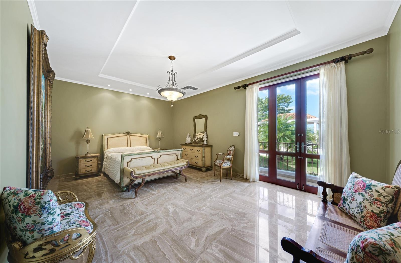 LOS PASEOS DE SAN JUAN - Residential