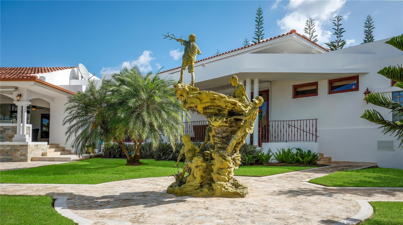 95-96 MIRADOR ST., PASEO ALTO, LOS PASEOS DE SAN JUAN