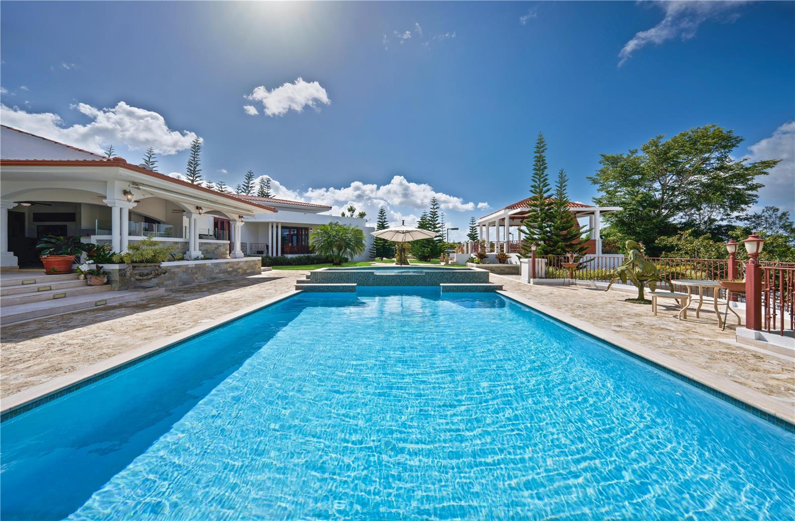 95-96 MIRADOR ST., PASEO ALTO, LOS PASEOS DE SAN JUAN