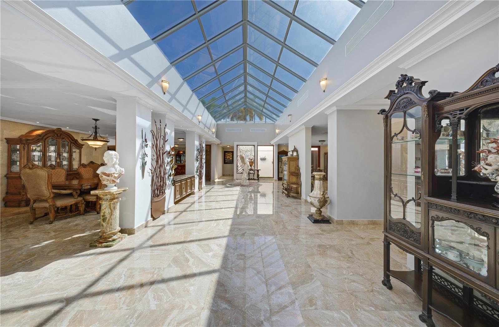 LOS PASEOS DE SAN JUAN - Residential