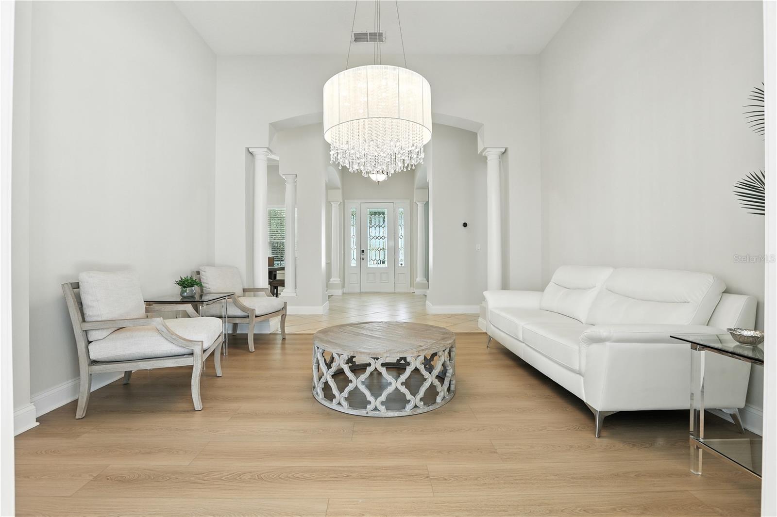 KEENES POINTE - Residential