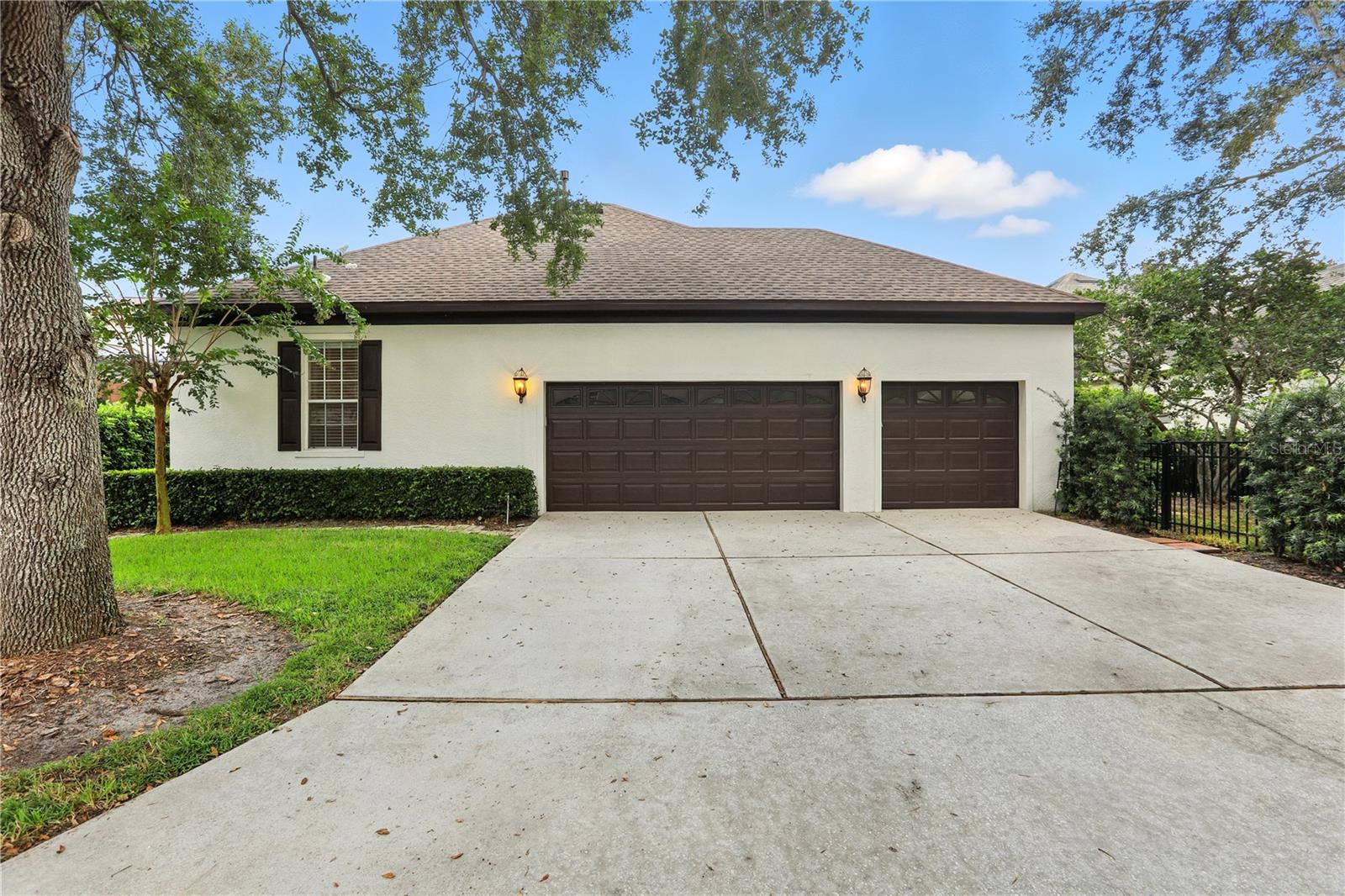 KEENES POINTE - Residential
